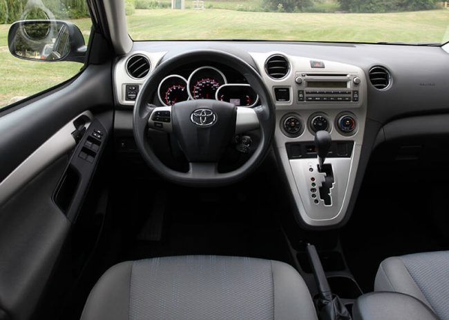2010 Toyota Matrix Features