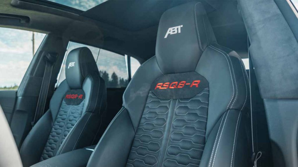 2021 Audi RSQ8-R interior 