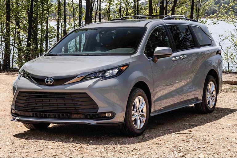 2022 Toyota Sienna Price, Reviews, And Buying Guide
