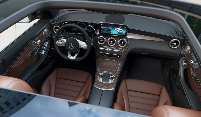 2020 Mercedes Benz GLC 350 interior