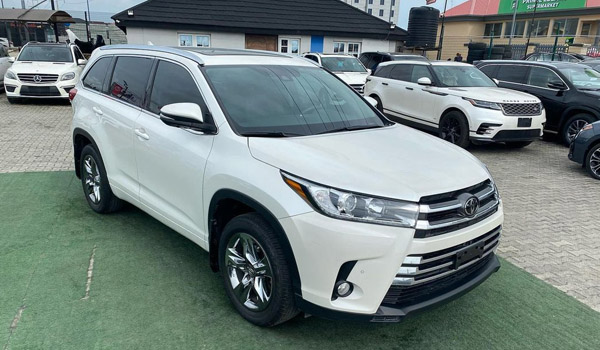 Price Of 2017 Toyota Highlander Reviews And Buying Guide