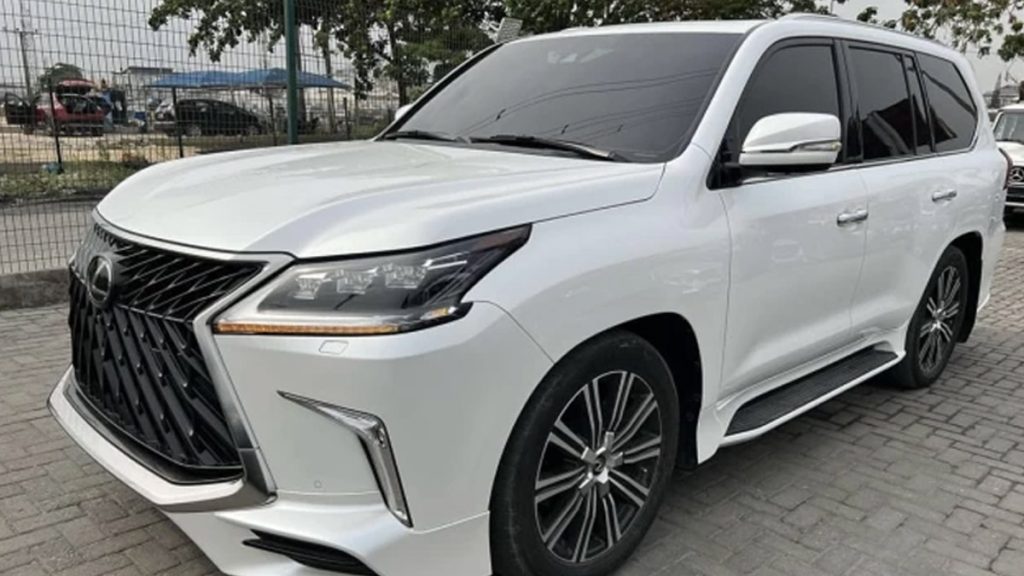 Lexus LX 570 price in Nigeria - Reviews and buying guide