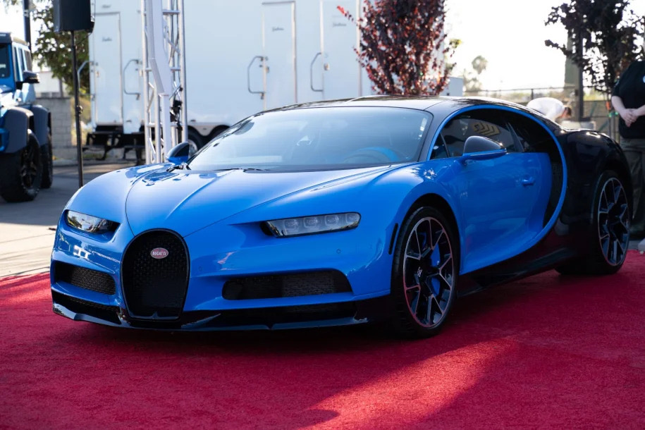 Front View Of Canelo's Bugatti Chiron