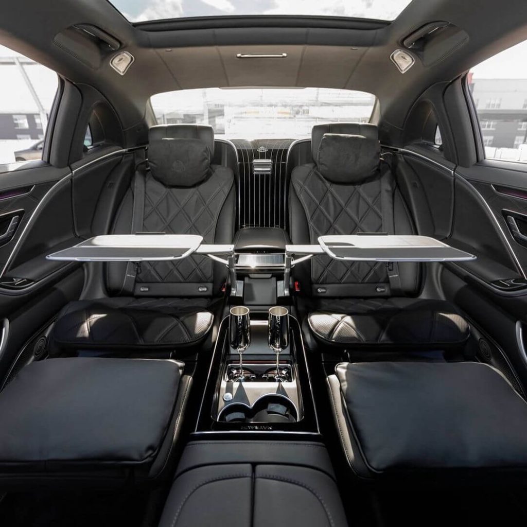 black Mercedes-Maybach S580e interior