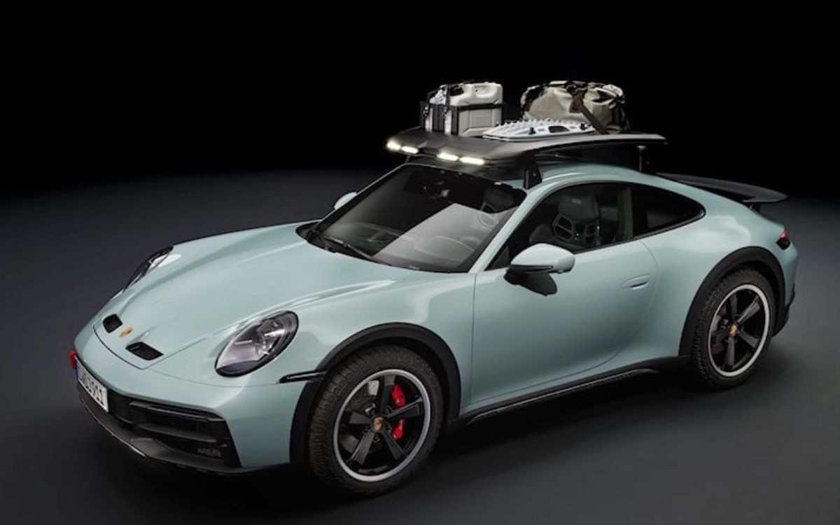 Porsche Has Officially Built an Off-Road 911 Dakar