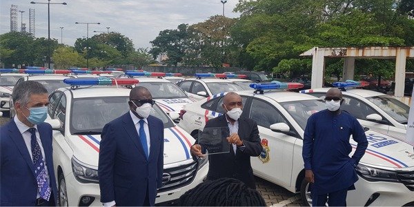 Dangote Donates 35 Security Cars To Lagos State Government