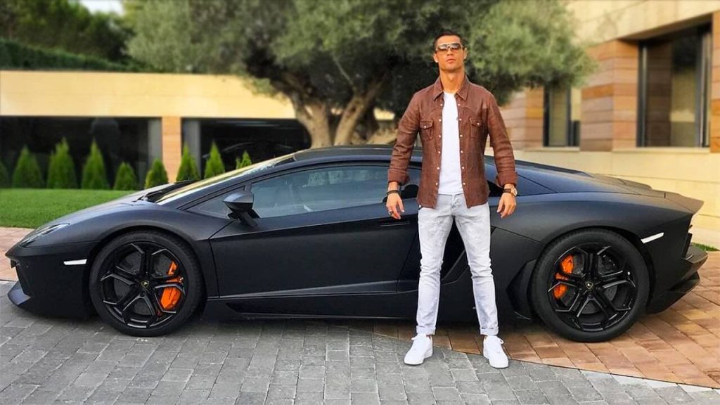 Ronaldo Lamborghini Aventador LP 700-4