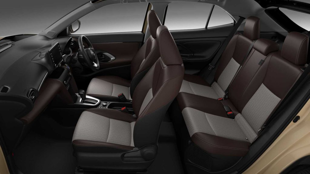 2021-toyota-yaris-cross interior