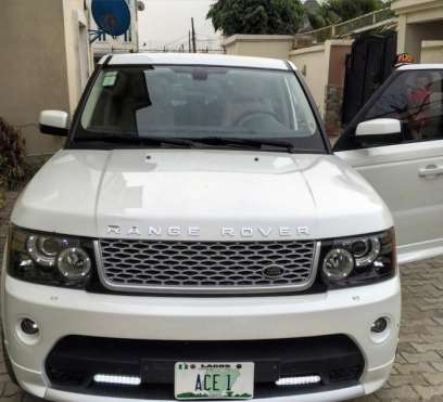 Ik Ogbonna Range Rover sport