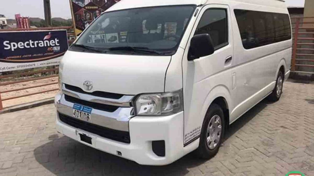 Toyota hiace hummer bus