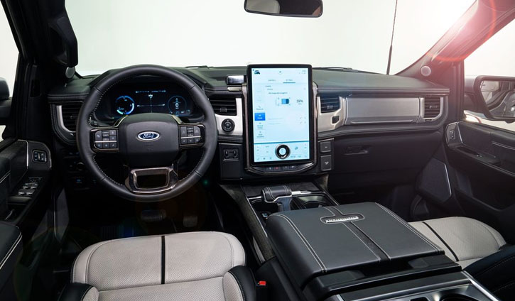 2022 Ford F-150 Lightning interior