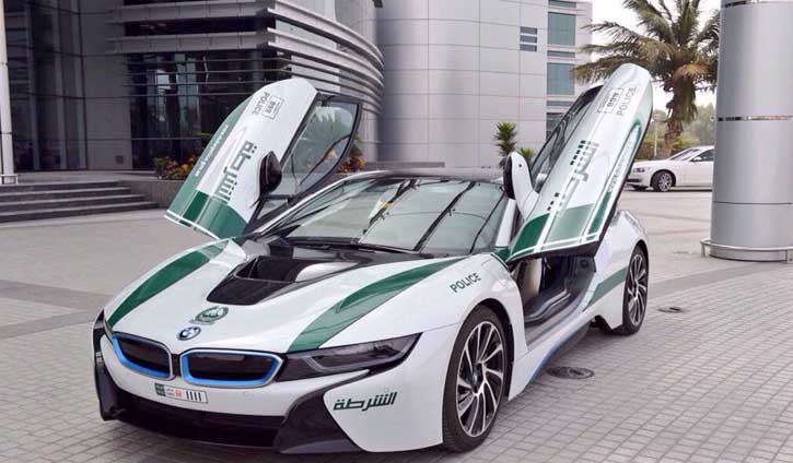  Dubai Police BMW i8