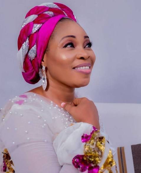 Tope Alabi 