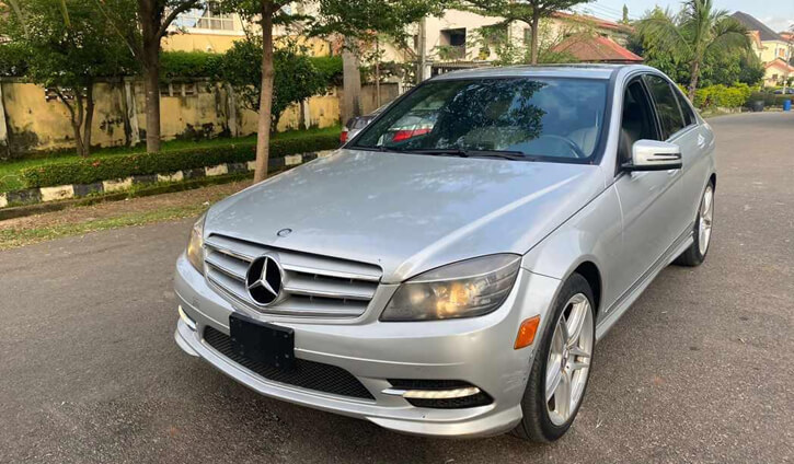 2010 Mercedes-Benz C300 Exterior