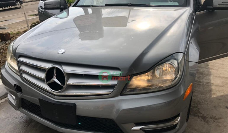 2012 Mercedes Benz C300