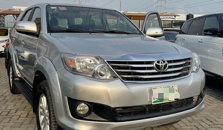 2012 Toyota Fortuner 