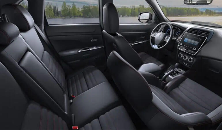 2021 Mitsubishi Outlander Interior