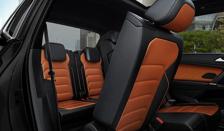 2021 Volkswagen Tiguan interior