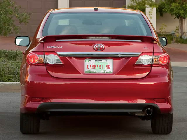 2013 toyota corolla back view