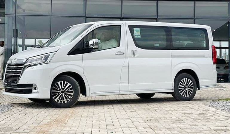 2020 Toyota Granvia Price