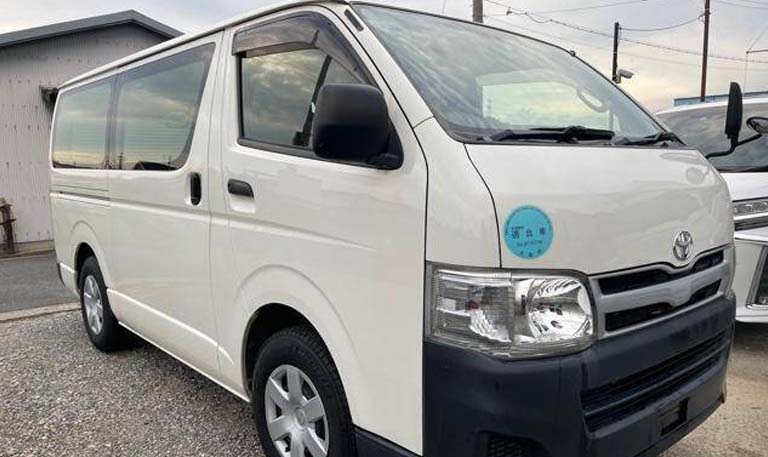 2013 Toyota Hiace