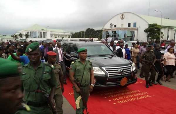 Rochas Okorocha Leaving Imo Govt. House In Style In Bulletproof Lexus LX 570