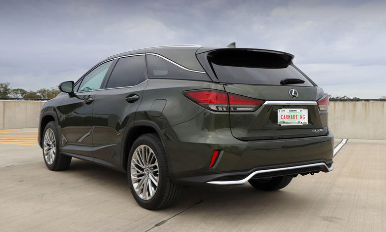 2021 Lexus RX350 back view