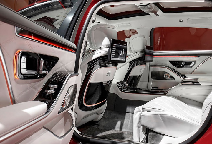 2022 Mercedes Maybach interior