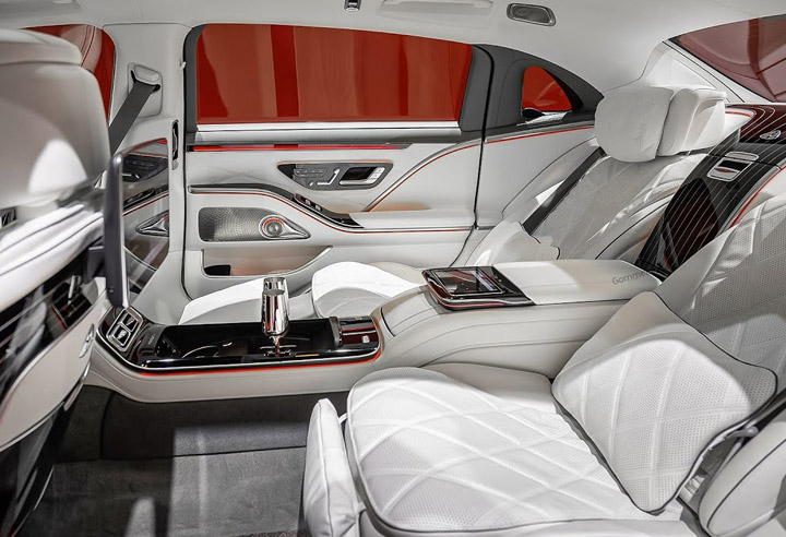 2022 Mercedes Maybach interior