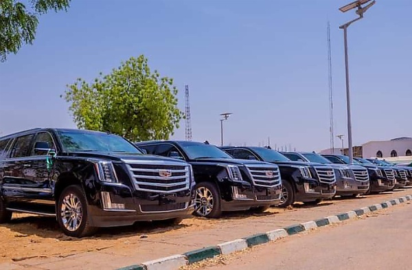 zamfara_governor_gifts_17 Cadillac escalade