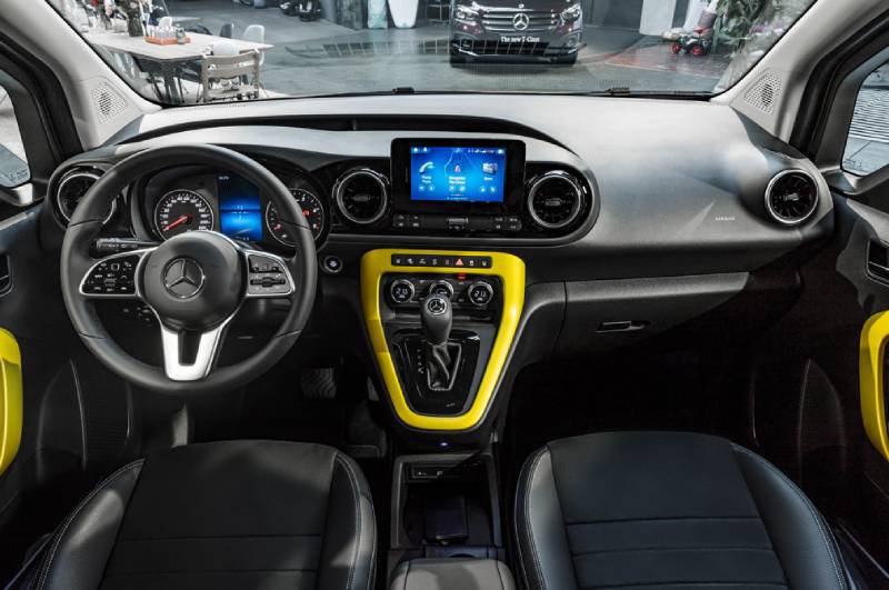 Mercedes-Benz T class Small MPV Interior