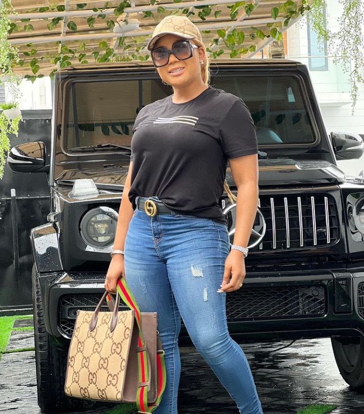 Racheal Okonkwo g wagon SUV