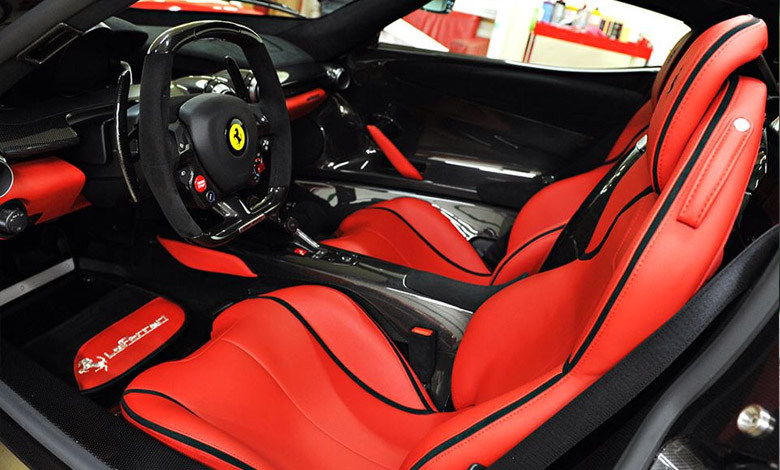 Laferrari Interior