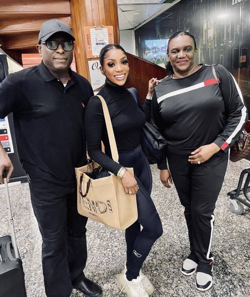 Chioma Good Hair & Her Parents