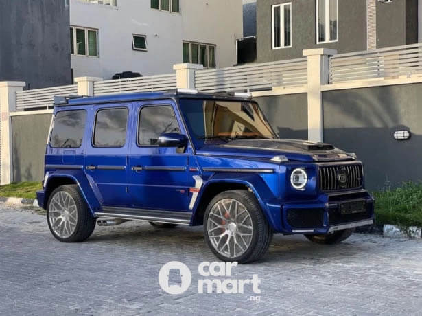 2021 Mercedes Benz Brabus 800 side view