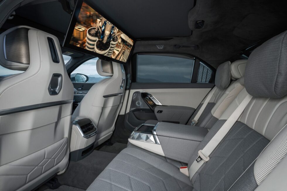 Interior & Infotainment Display Of The 2023 BMW i7 xDrive60