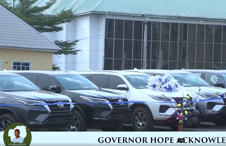 gov. Hope Uzodimma car gift