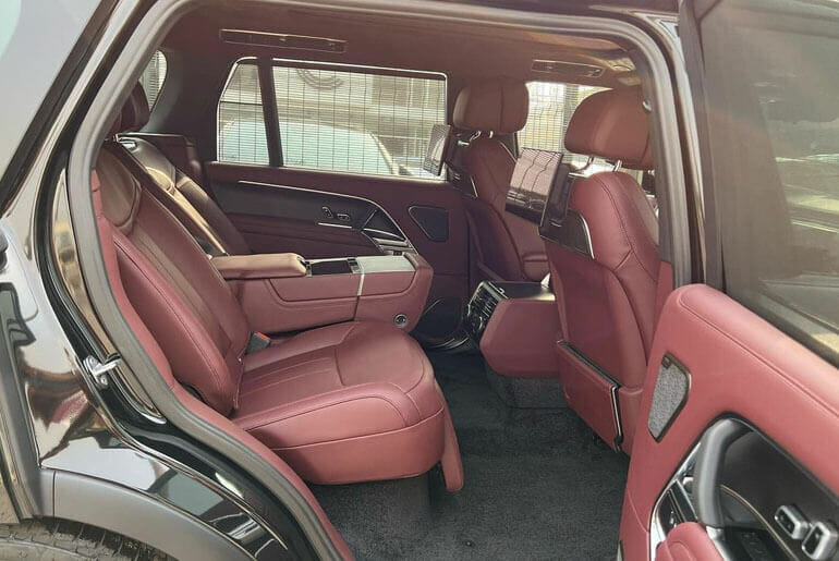 2023 Land Rover Range Rover Autobiography interior