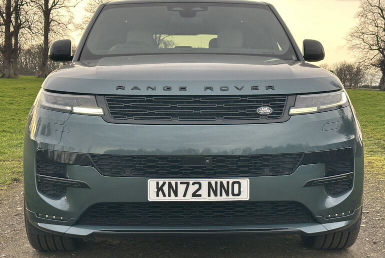 Range Rover Sport P530 front view