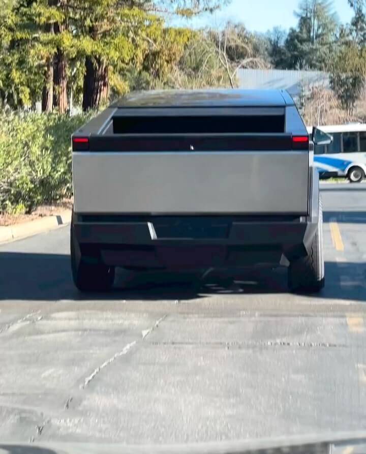 Tesla Cybertruck