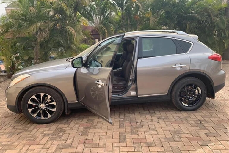 2011 Infiniti EX35 with 3.5 Ltr engine in Enugu