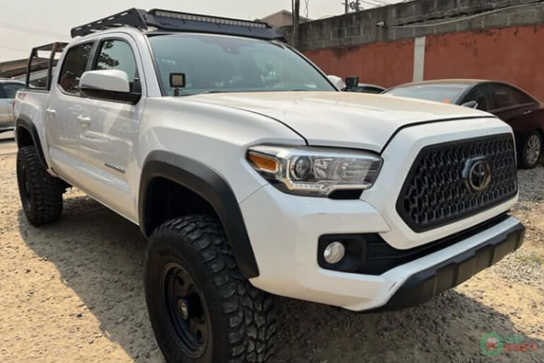 Foreign Used Toyota Tacoma 2018
