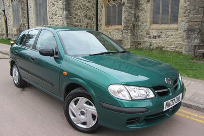 2002 Nissan Almera