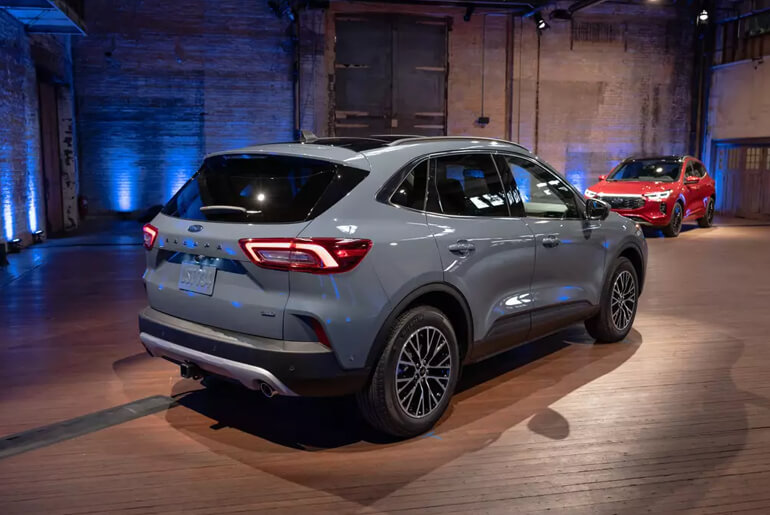 2023 ford escape back view