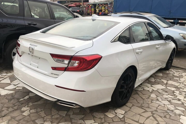 2020 Honda Accord Sport back view