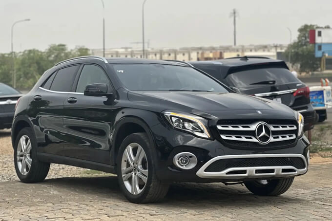 Mercedes-Benz GLA-Class 2020 Black