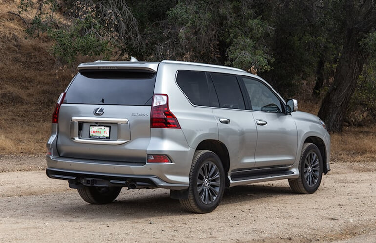 2022 Lexus GX back view