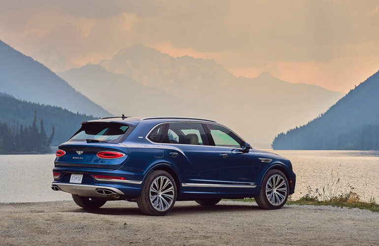 2023 Bentley Bentayga BACK VIEW