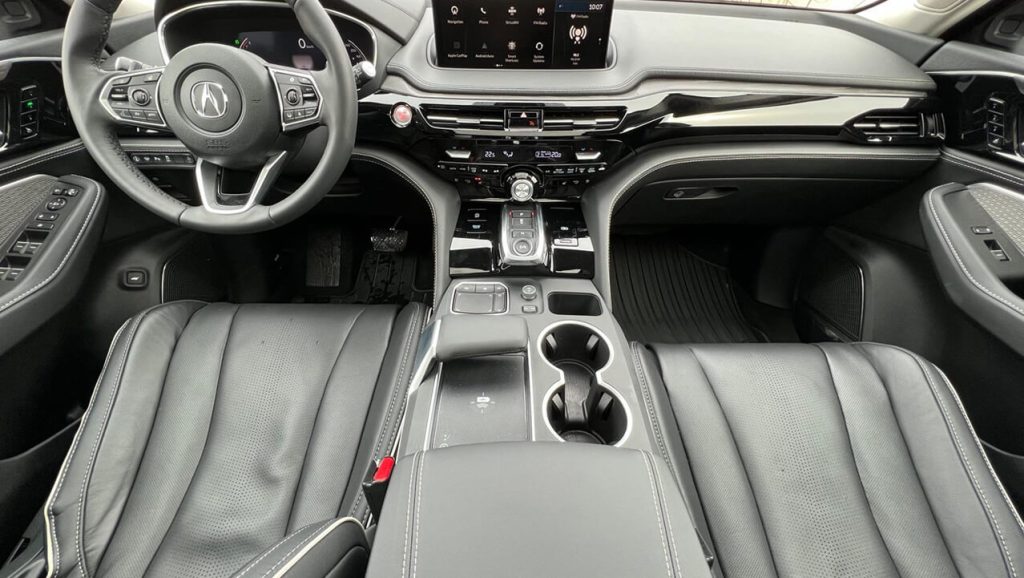 2023 Acura MDX interior