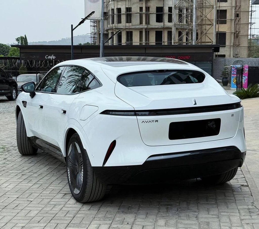 2023 Huawei Avatr 11 Ev 1